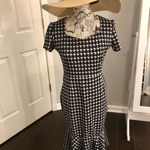 Classic houndstooth dress. NWT